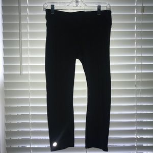 ATHLETA LEGGINGS - black cropped MEDIUM